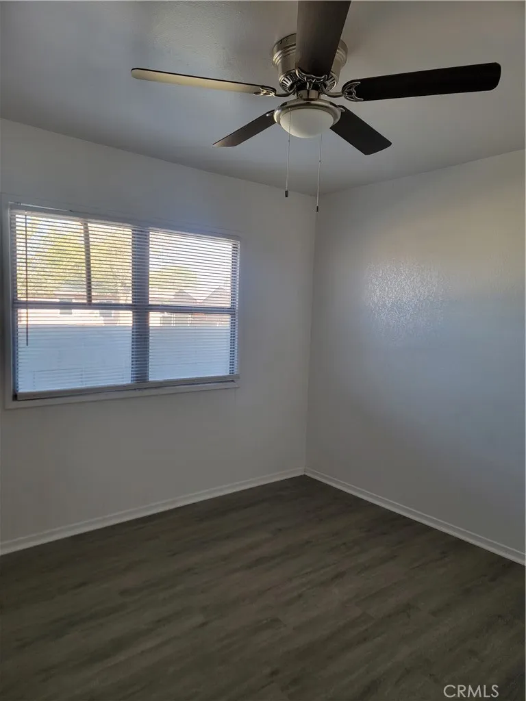 2042 Panamint Mojave, CA 93501
