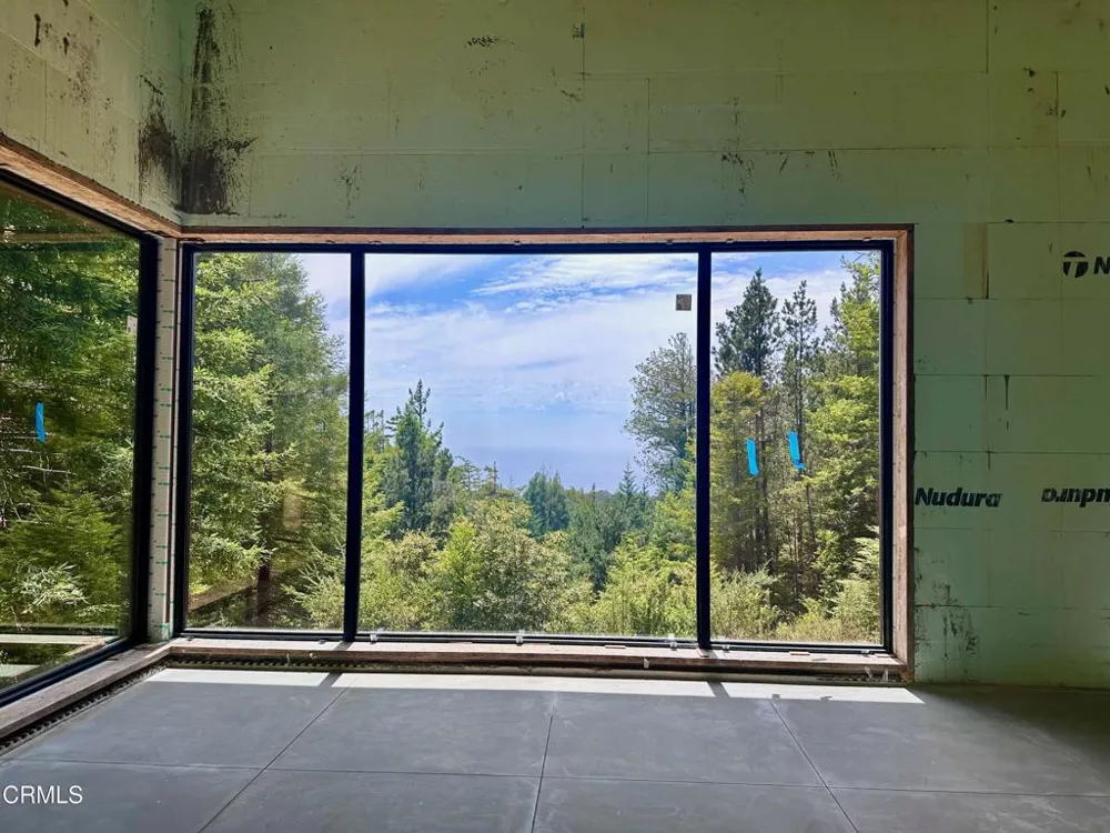 33651 Carson Hill Road Little River, CA 95456