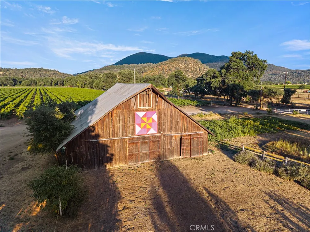 4550 Soda Bay Kelseyville, CA 95451