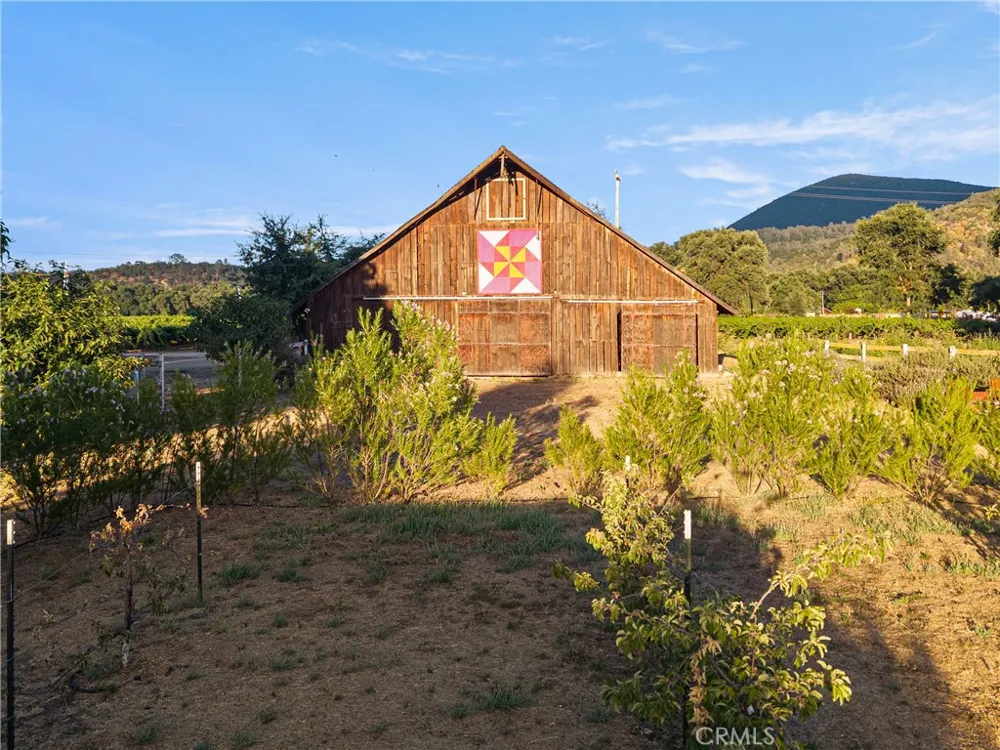 4550 Soda Bay Kelseyville, CA 95451