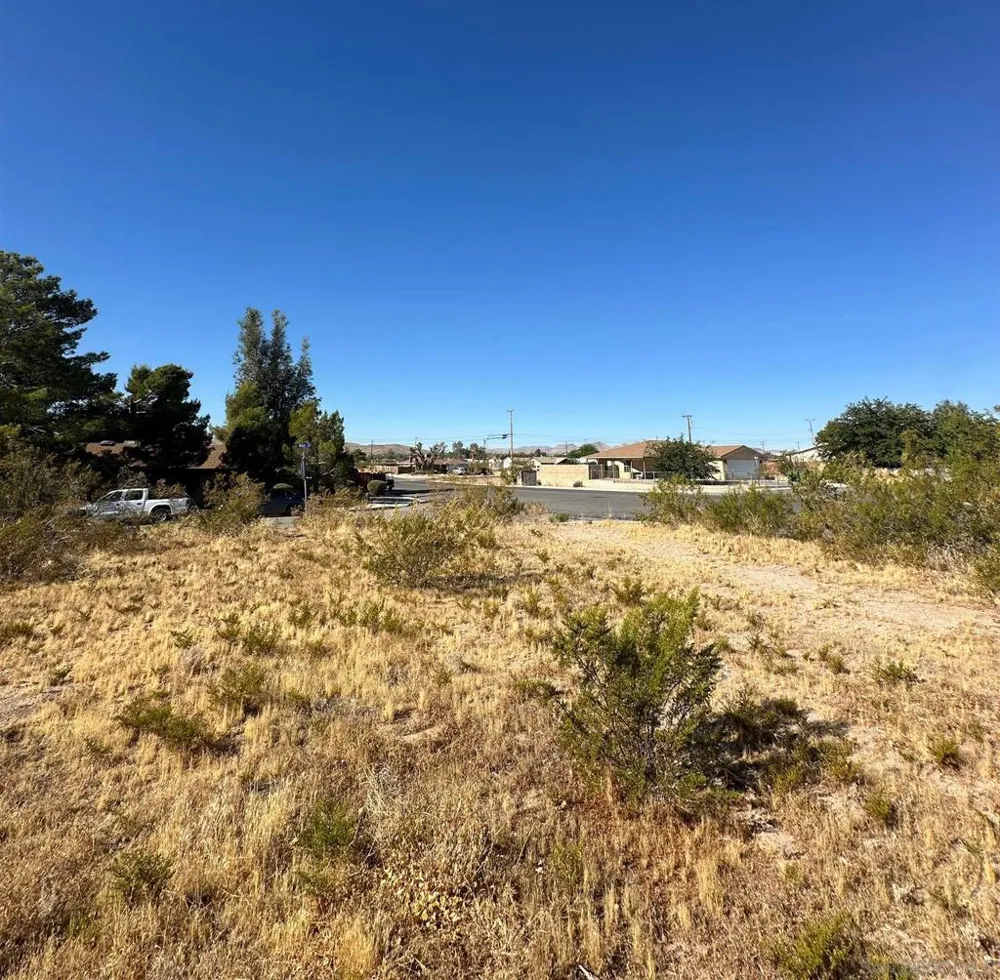 W Willow Ave Ridgecrest, CA 93555