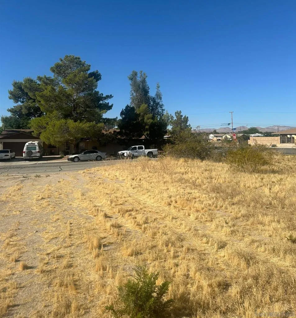 W Willow Ave Ridgecrest, CA 93555