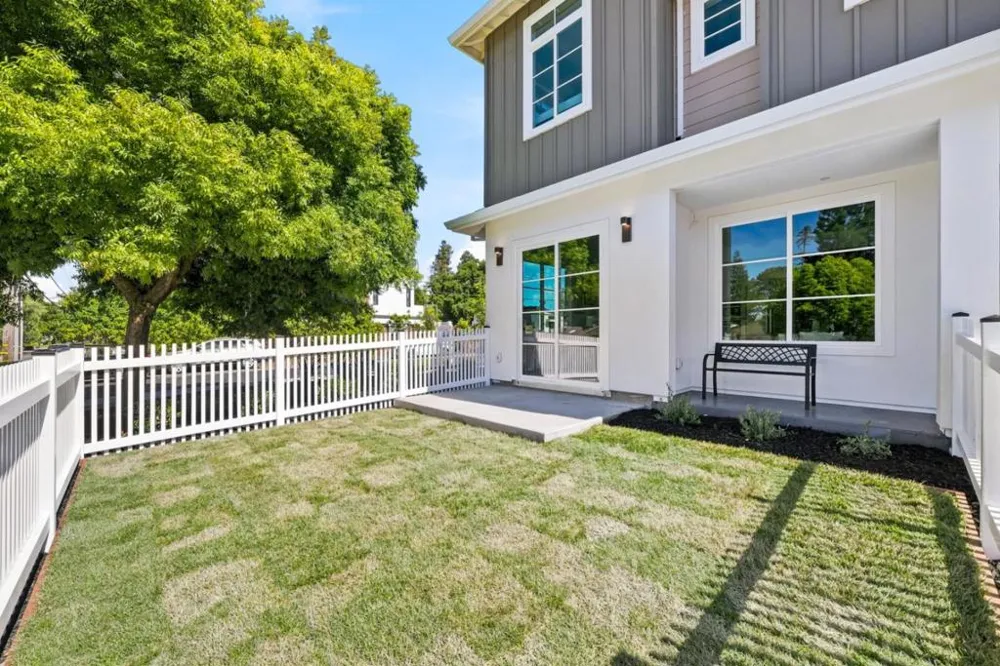 140 Lyell Street Los Altos, CA 94022