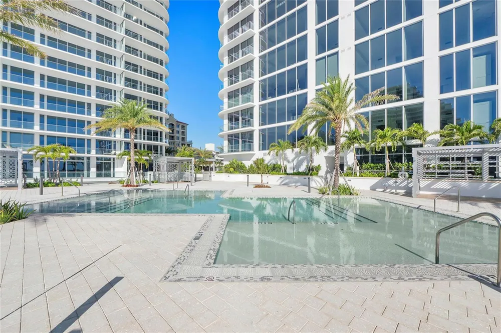 153 Seabreeze Boulevard #1803 Fort Lauderdale, FL 33304