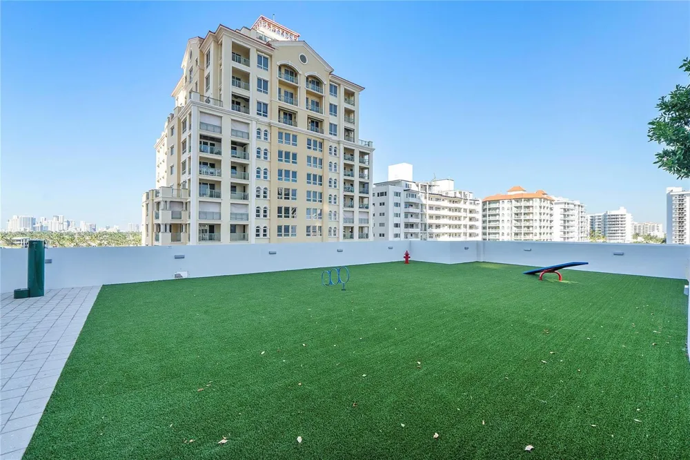 153 Seabreeze Boulevard #1803 Fort Lauderdale, FL 33304