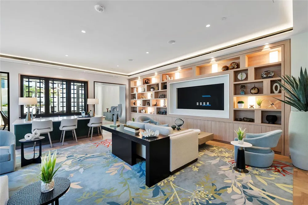 153 Seabreeze Boulevard #1803 Fort Lauderdale, FL 33304