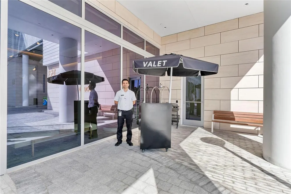 153 Seabreeze Boulevard #1803 Fort Lauderdale, FL 33304