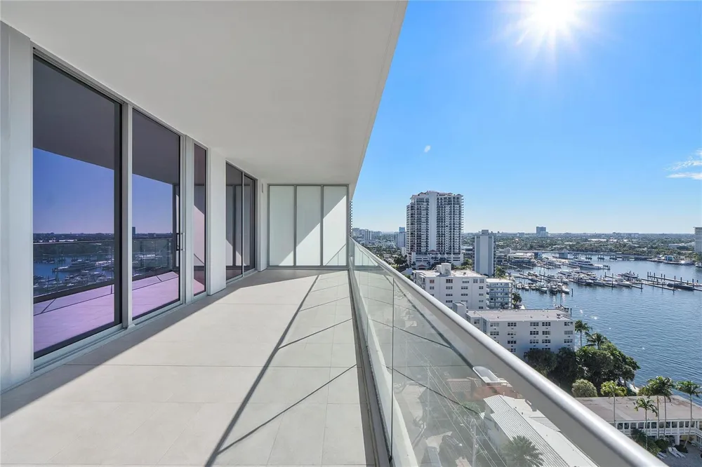 153 Seabreeze Boulevard #1803 Fort Lauderdale, FL 33304