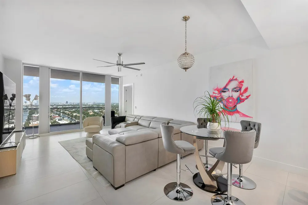 153 Seabreeze Boulevard #1803 Fort Lauderdale, FL 33304