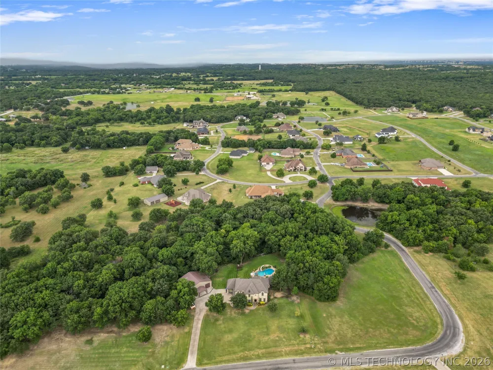 87 Tuscan Road Ardmore, OK 73401