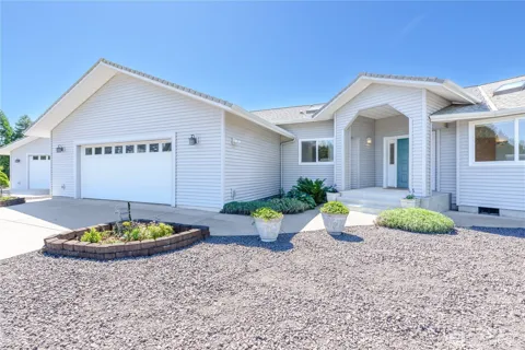 141 Kiwi Lane