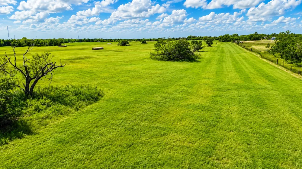 HC 3352 Hubbard, TX 76648