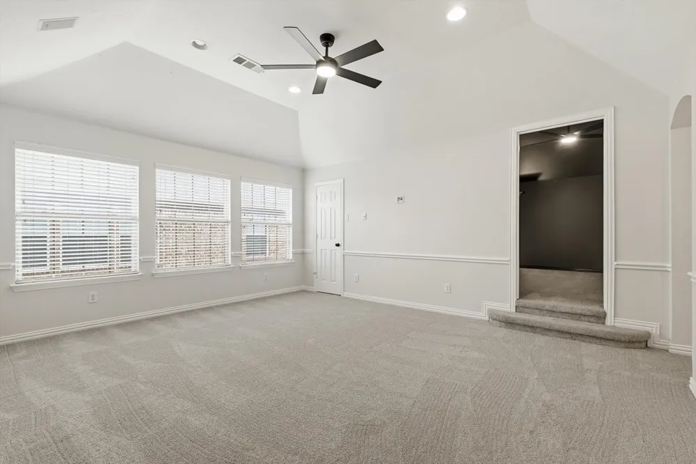 1336 Burnett Drive Lantana, TX 76226