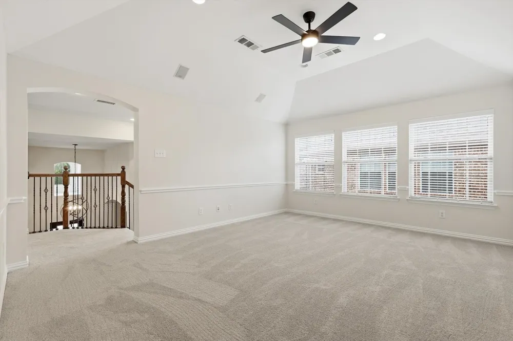 1336 Burnett Drive Lantana, TX 76226