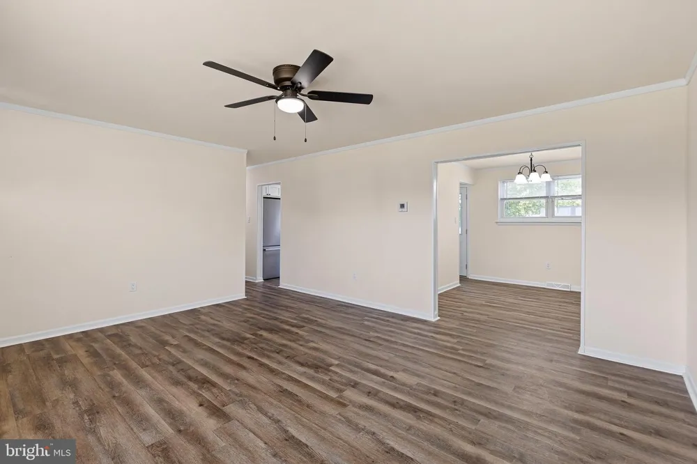 16 IVY LANE New Castle, DE 19720