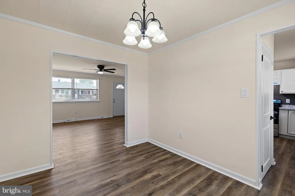 16 IVY LANE New Castle, DE 19720