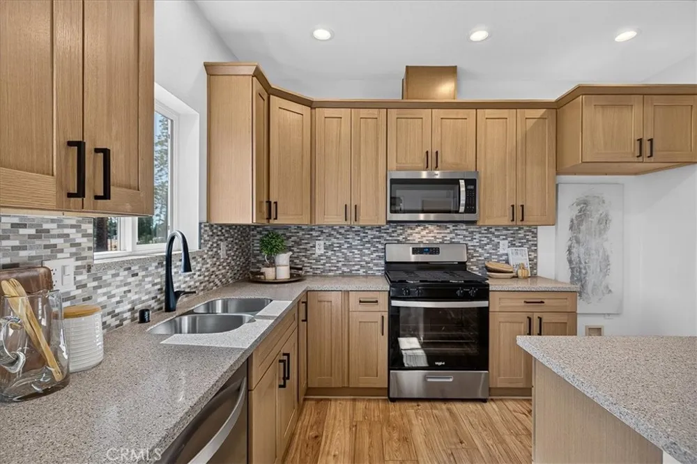6442 Rocky Paradise, CA 95969