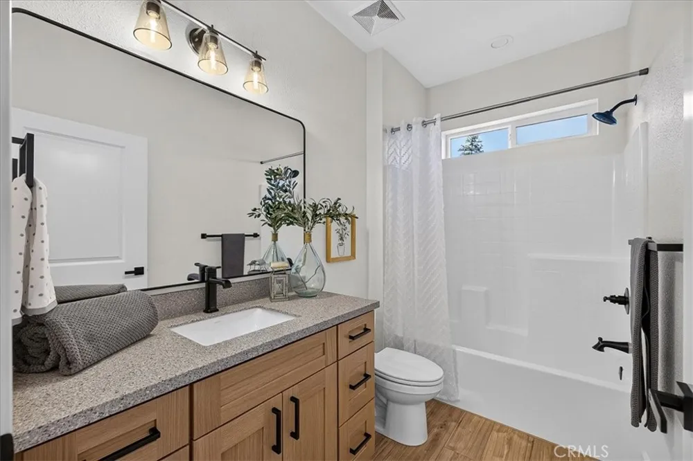 6442 Rocky Paradise, CA 95969