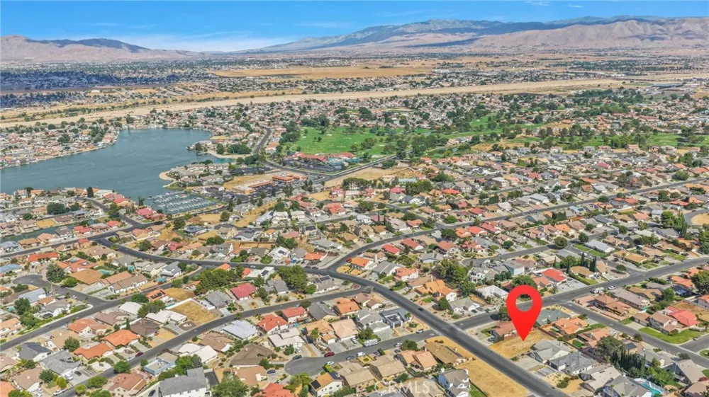 17815 Vista Point Victorville, CA 92395