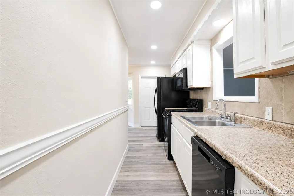 44 Lakeshore Drive Adair, OK 74330