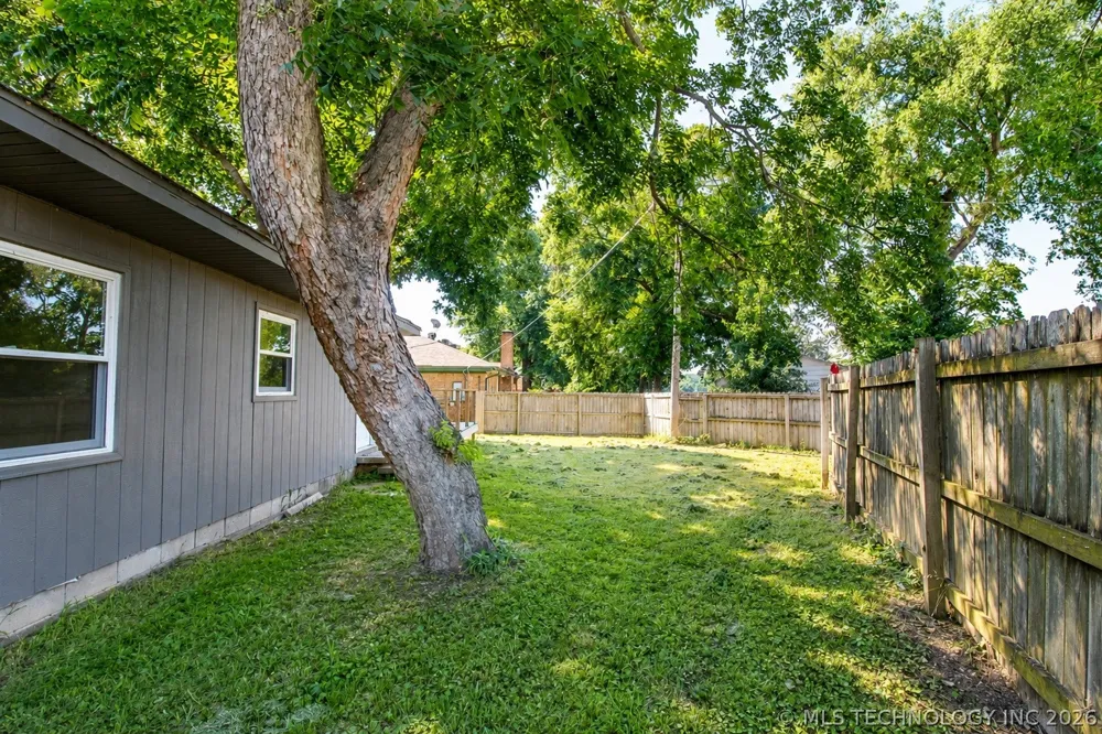 44 Lakeshore Drive Adair, OK 74330