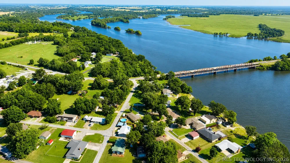 44 Lakeshore Drive Adair, OK 74330