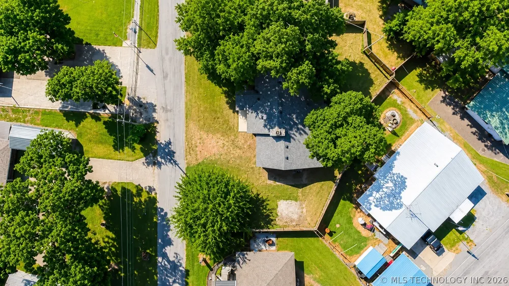 44 Lakeshore Drive Adair, OK 74330
