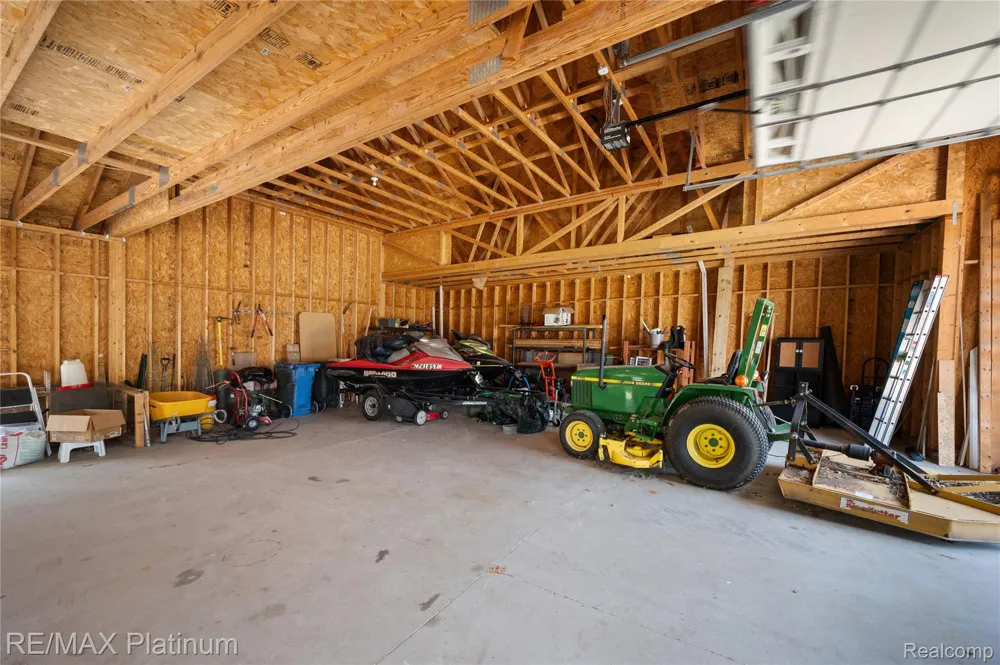 8922 McClements Road Brighton City, MI 48114
