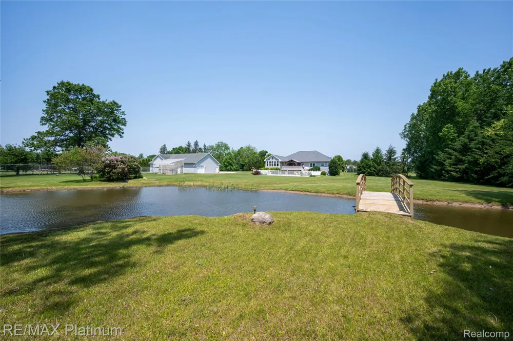 8922 McClements Road Brighton City, MI 48114