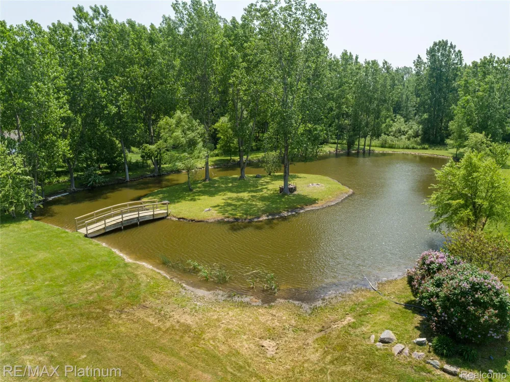 8922 McClements Road Brighton City, MI 48114
