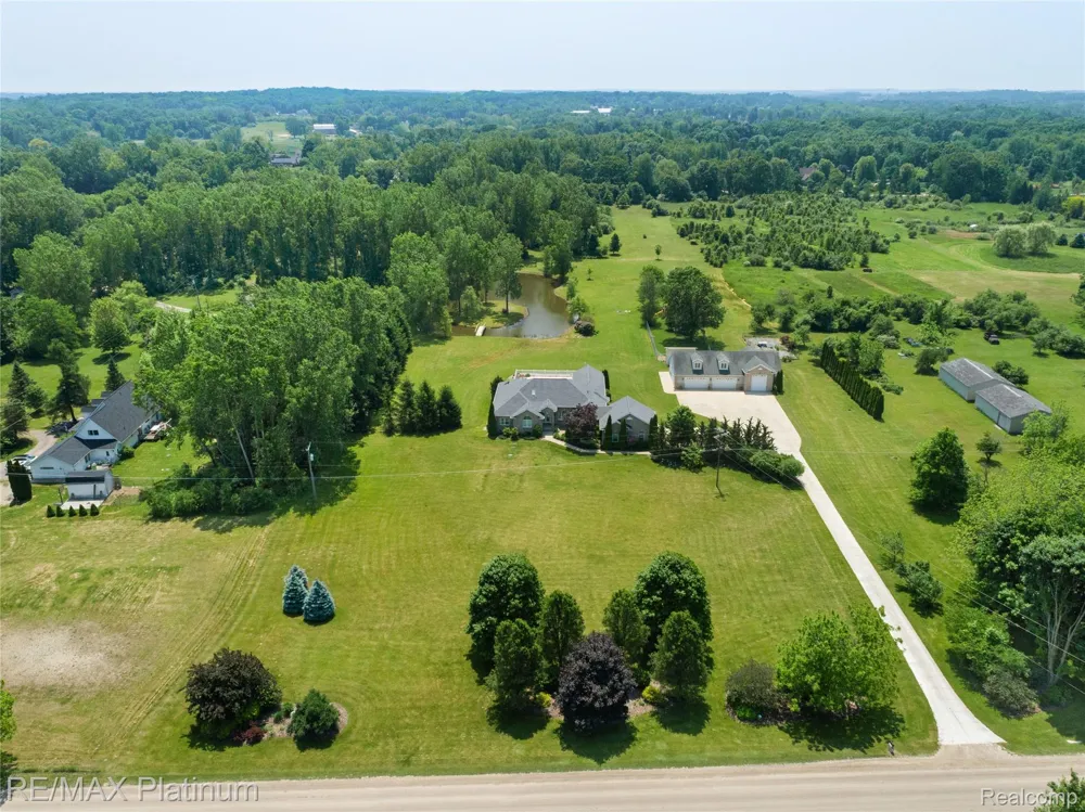 8922 McClements Road Brighton City, MI 48114