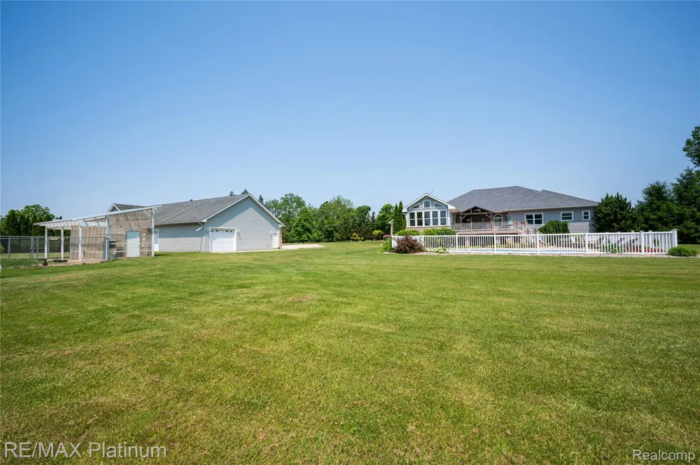 8922 McClements Road Brighton City, MI 48114