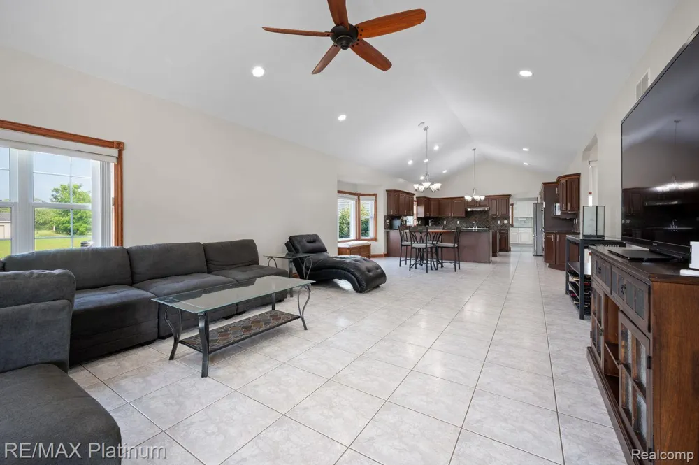 8922 McClements Road Brighton City, MI 48114