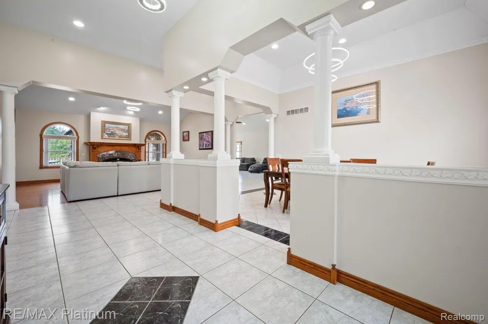 8922 McClements Road Brighton City, MI 48114