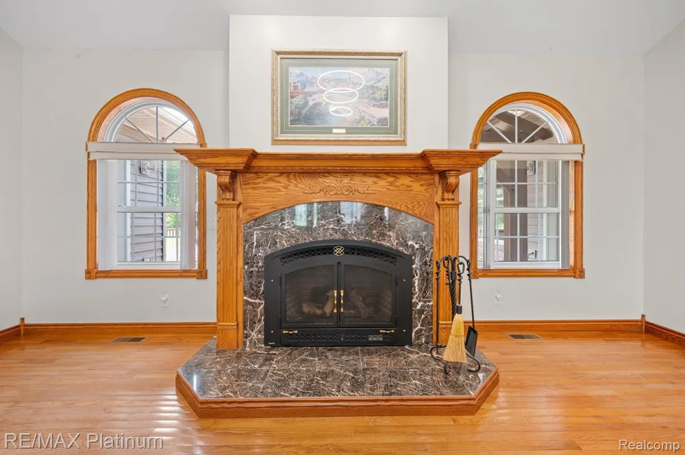 8922 McClements Road Brighton City, MI 48114