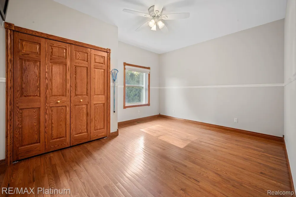 8922 McClements Road Brighton City, MI 48114