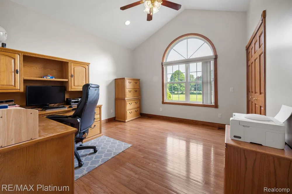 8922 McClements Road Brighton City, MI 48114