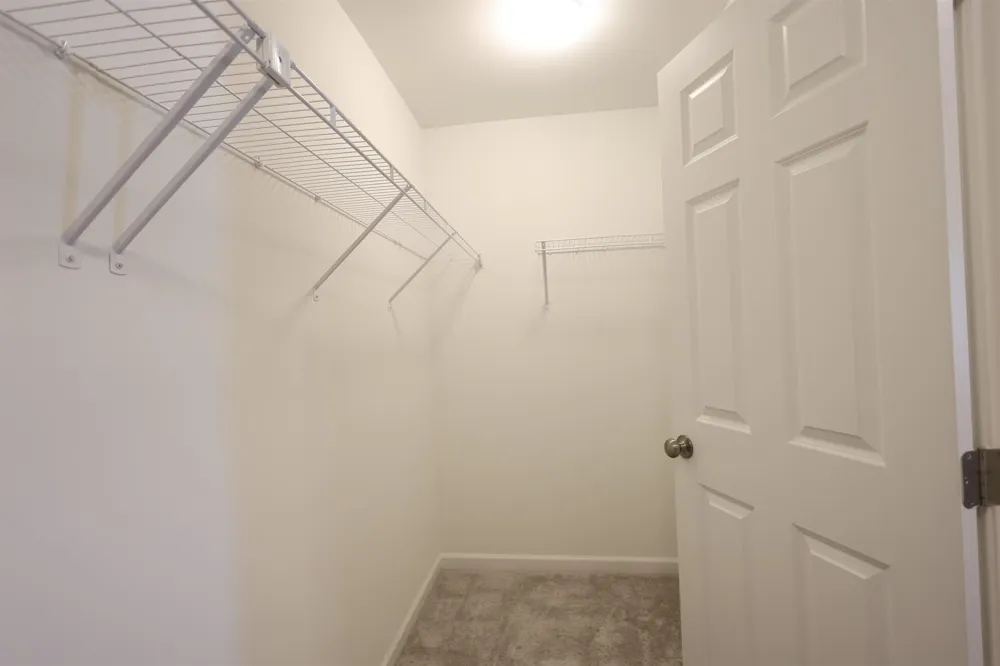 41261 Snowdon Drive Clinton Charter Township, MI 48038