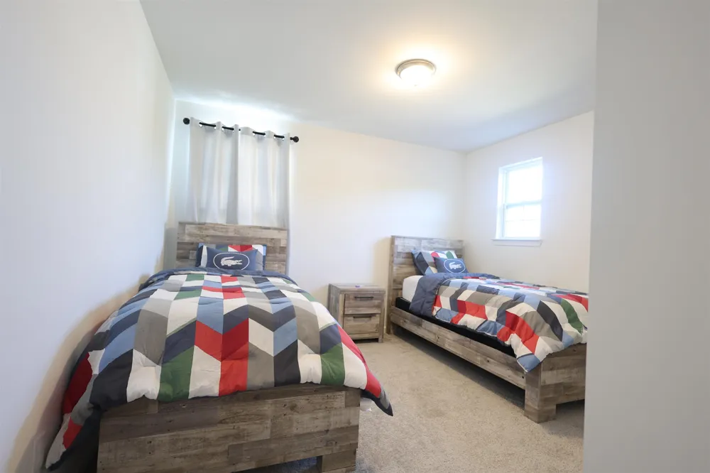 41261 Snowdon Drive Clinton Charter Township, MI 48038
