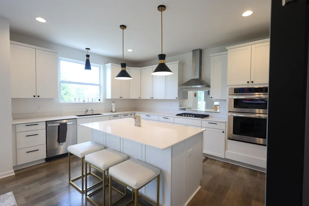 41261 Snowdon Drive Clinton Charter Township, MI 48038