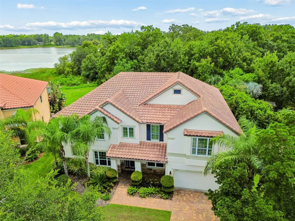 1804 BELLA CASA COURT Tampa, FL 33618