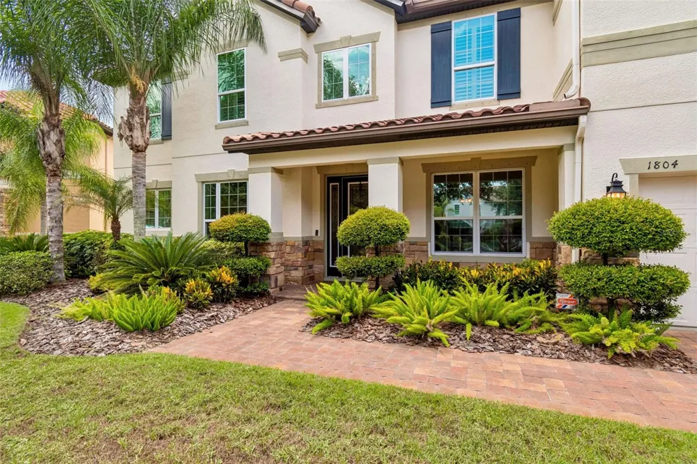 1804 BELLA CASA COURT Tampa, FL 33618
