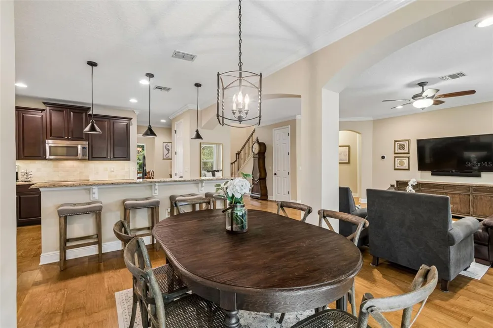 1804 BELLA CASA COURT Tampa, FL 33618