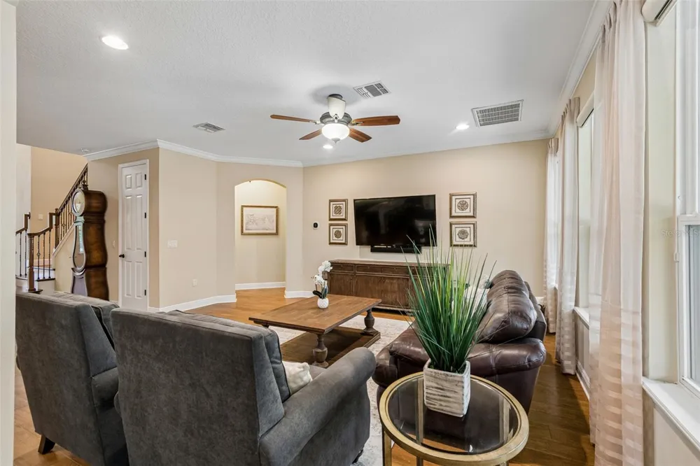 1804 BELLA CASA COURT Tampa, FL 33618