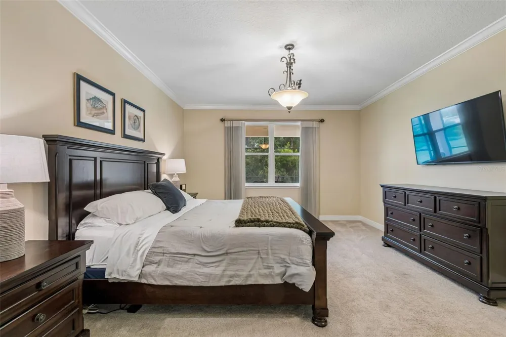 1804 BELLA CASA COURT Tampa, FL 33618