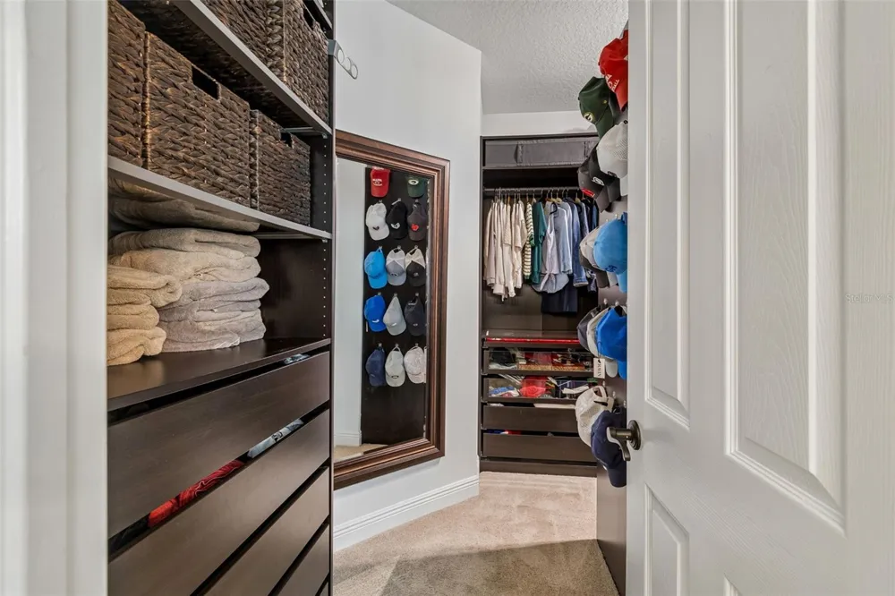 1804 BELLA CASA COURT Tampa, FL 33618