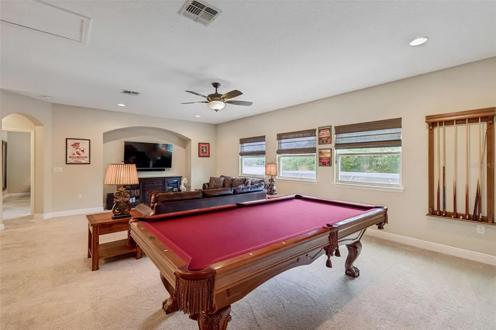 1804 BELLA CASA COURT Tampa, FL 33618