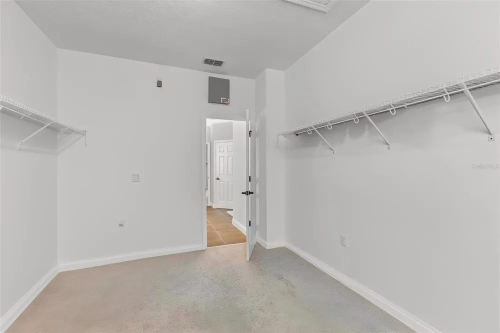 1804 BELLA CASA COURT Tampa, FL 33618