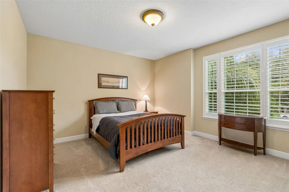 1804 BELLA CASA COURT Tampa, FL 33618