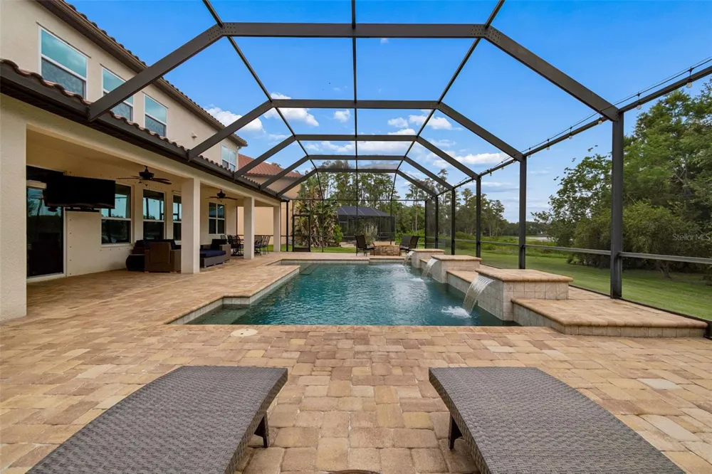1804 BELLA CASA COURT Tampa, FL 33618